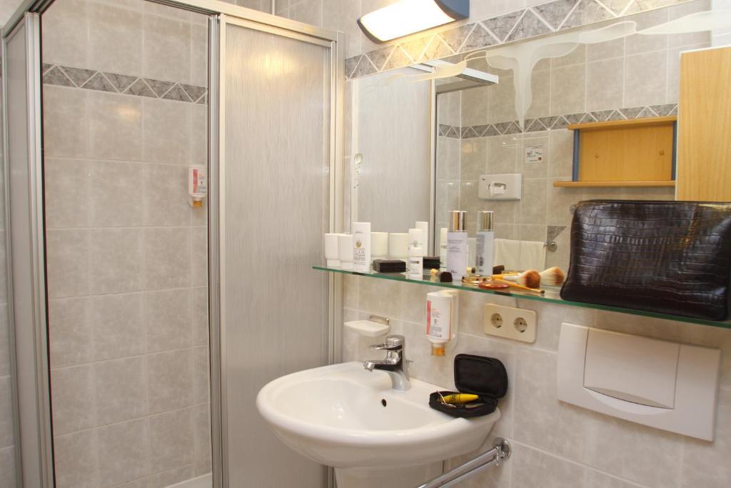 Panorama Hotel Turracher Hoehe Room photo